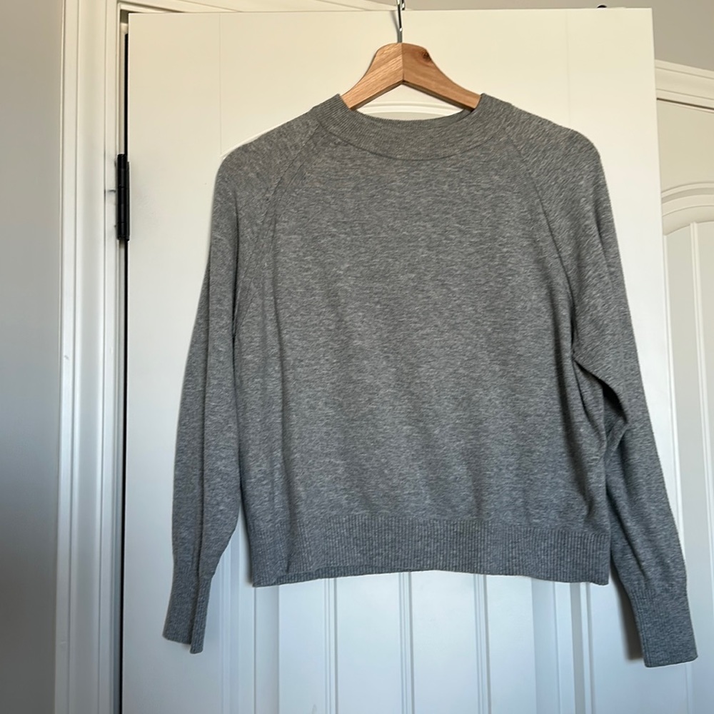 Grey crew neck lightweight sweater